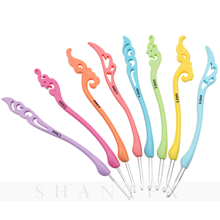 8 Pcs Plastic Handle Hairpin Shape Crochet Hook Packed in PVC Case DIY Sewing And Weaving Craft Tools 